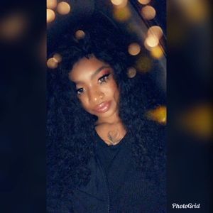 Meet your Posher, Lashay